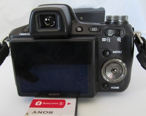 SONY CYBERSHOT DSC-H50 9.1 MP 15x DIGITAL CAMERA BUNDLE. *SEE* - Picture 3 of 13