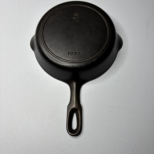 GRISWOLD - IRON MOUNTAIN Vintage #5 CAST IRON 1030 SKILLET 1930-40s Restored - Picture 2 of 7