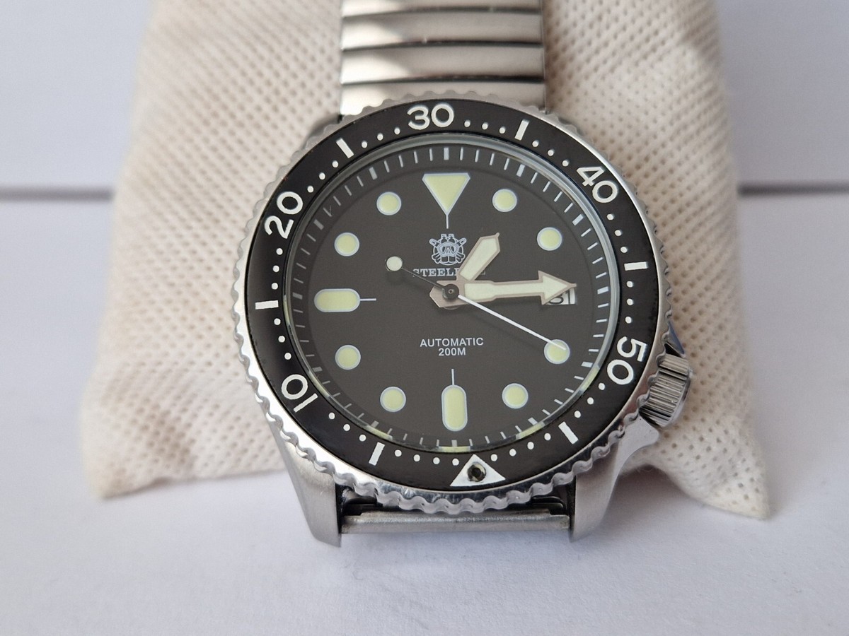 STEELDIVE Automatic Diver 200 M -Stainless Steel Case -42,mm