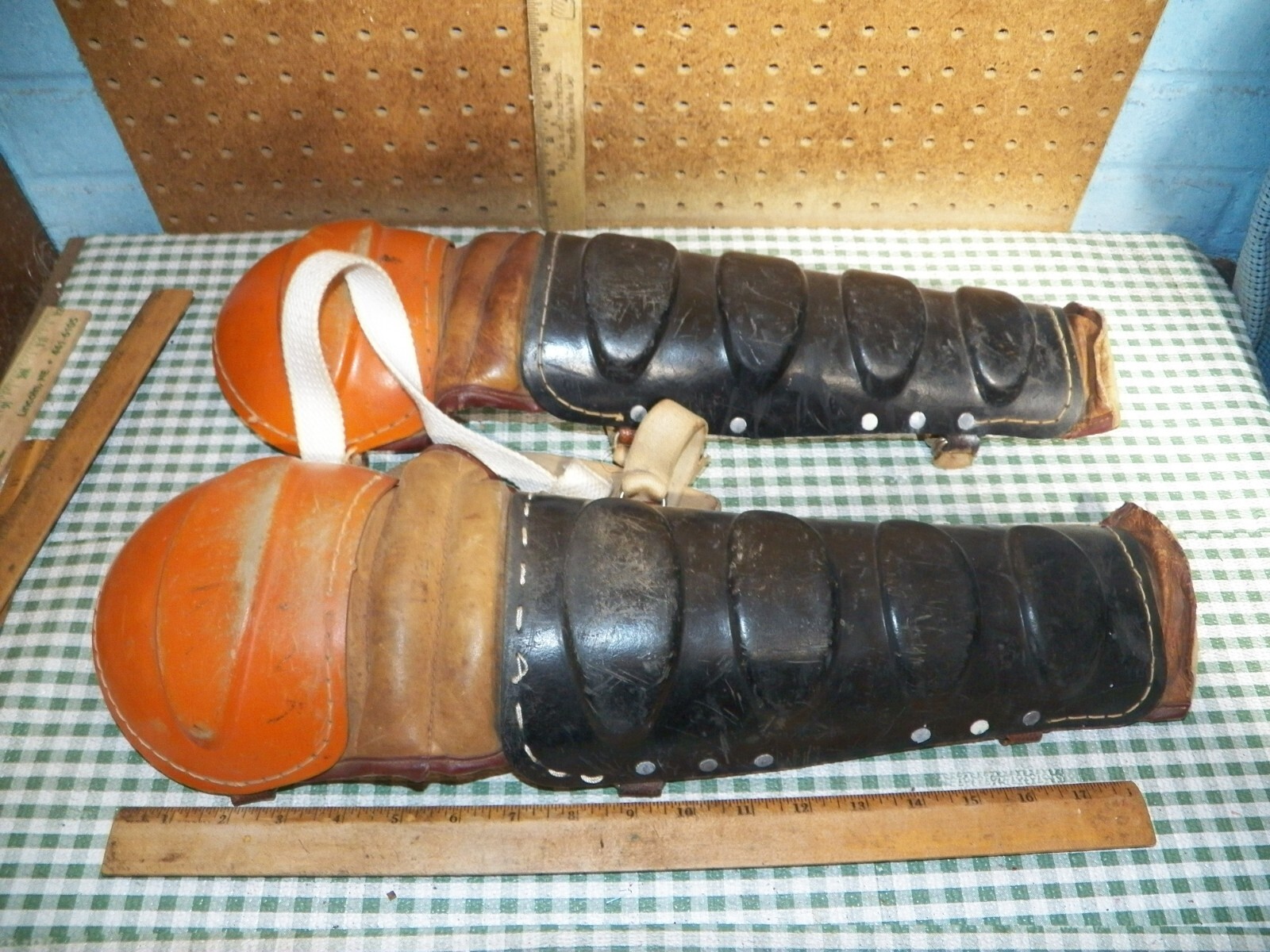 Foto 1 di 4