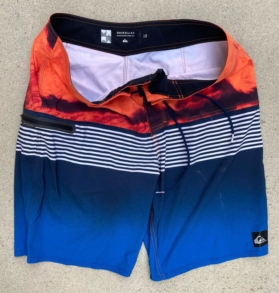 Men's Quiksilver Multicolor DryFlight Board Shorts 33 Pocket String Beach  Surf