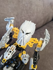 LEGO Bionicle Toa Ignika 8697 100% complete with instructions 2008 Warriors