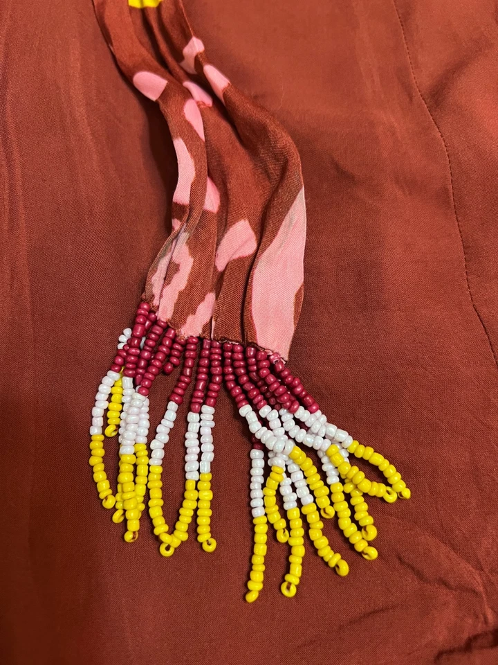 Vestido envolvente FARM Rio M estampado tucán borla con cuentas boho tropical manga larga Foto 4 de 4