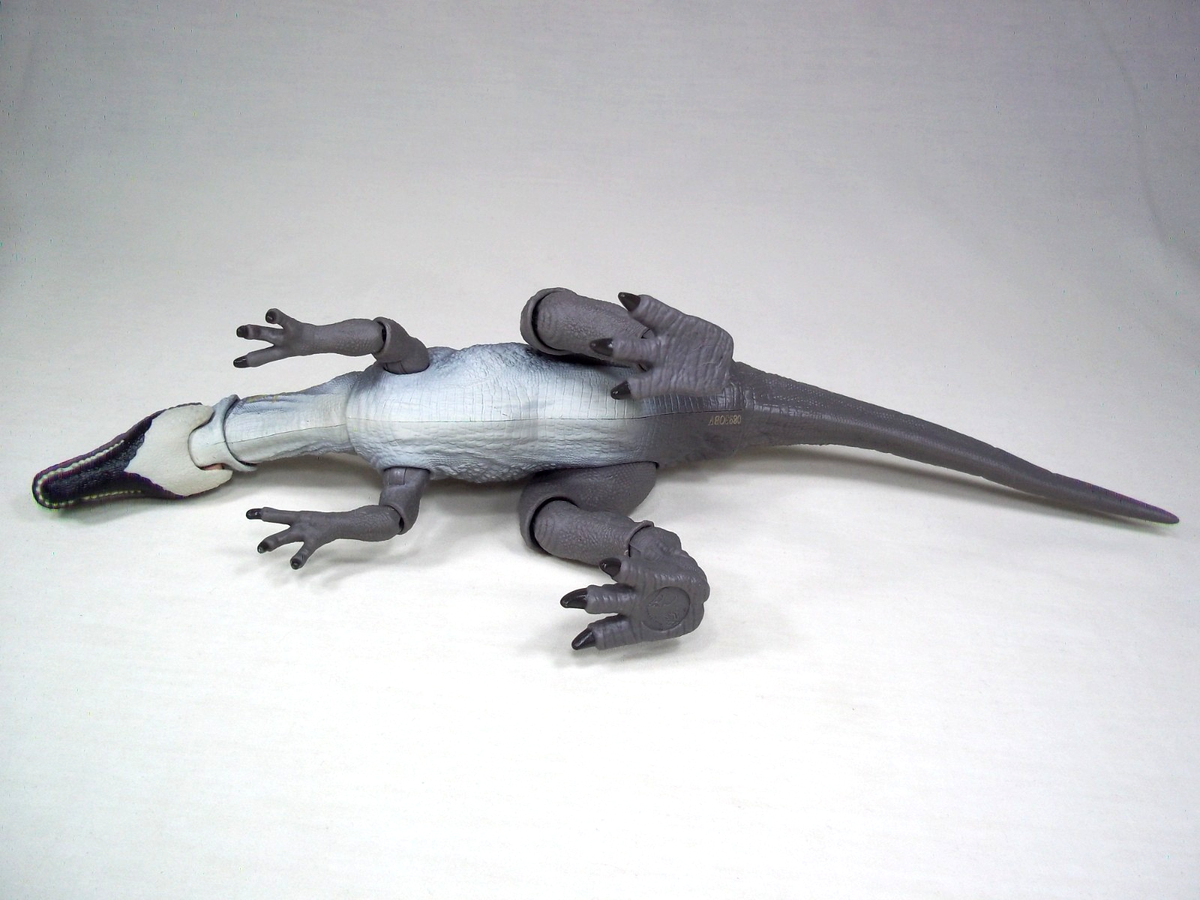 Rare Jurassic World Hammond Collection Irritator Dinosaur Figure