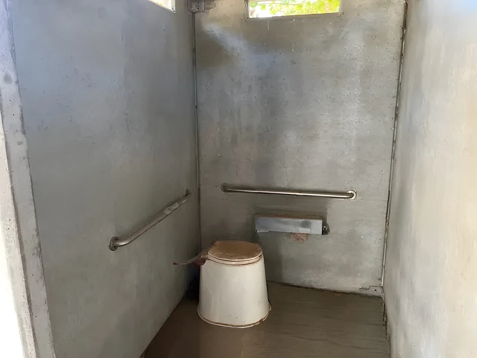 Portable Restroom Building Pre-cast Concrete Structure - Image 4 of 4