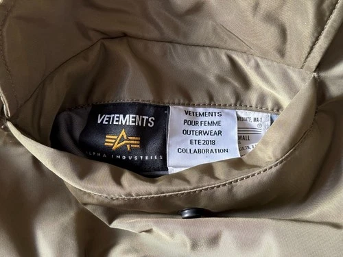Vetements 18ss reversible cut up bomber jacket size XS oversized image 10