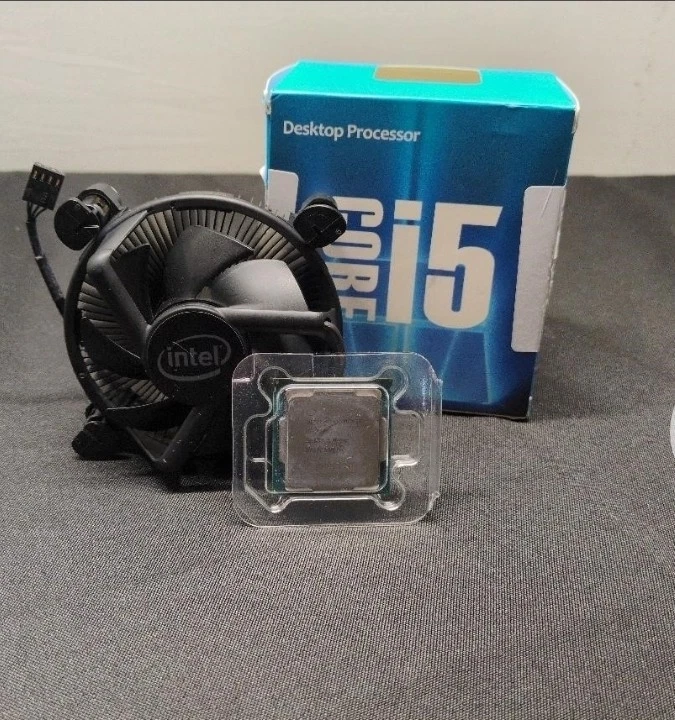 Intel Core i5-7500T (2.7 GHz) - Image 2 of 2