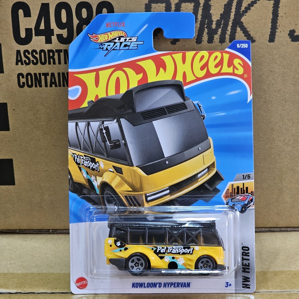 2025 HOT WHEELS KOWLOON'D HYPERVAN SERIES HW METRO PET TRANSPORT