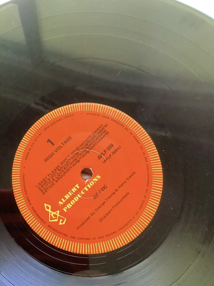 Lp AC/DC *High Voltage*Albert Production Rare New Zealand-Australia NM! Foto 4 de 4