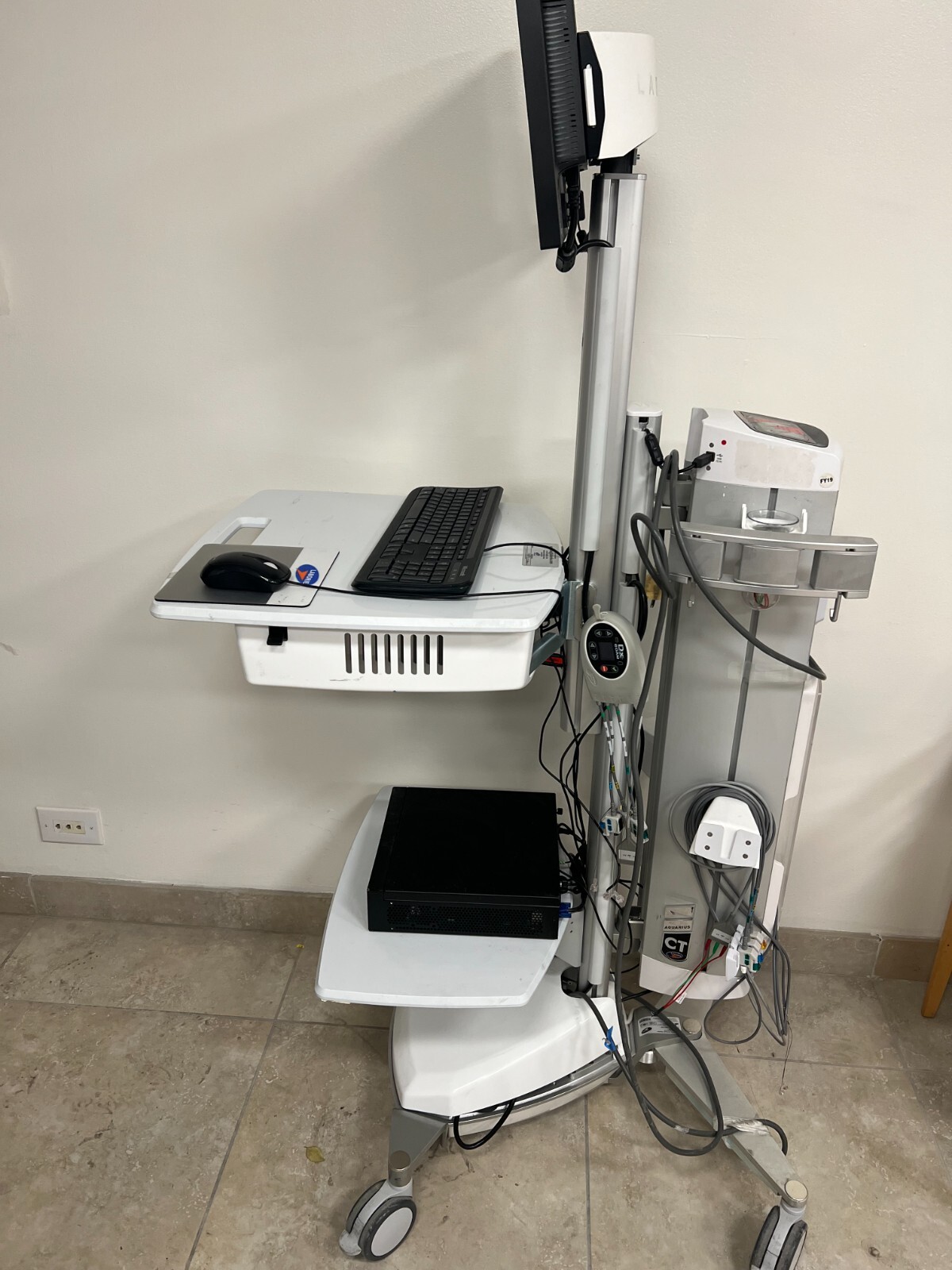 Laborie Aquarius  CT Urodynamic Analyzer System Cart