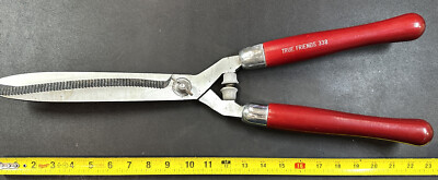 TRUE FRIENDS FREUND  338  Wood 23-Inch Long Handle Hedge Pruners  GERMANY