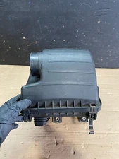 2011-2014 Kia Sonata Air Intake Filter Cleaner Box OEM o0584 DG