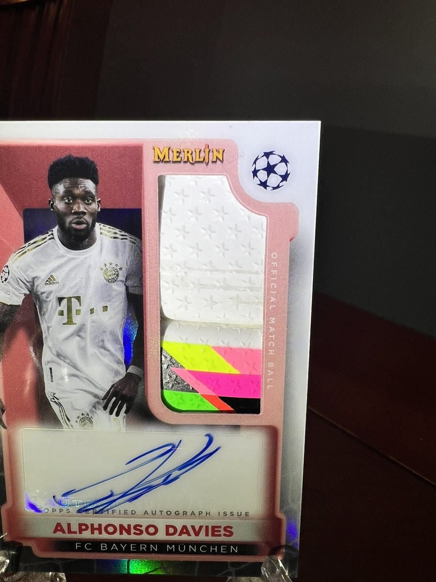 Alphonso Davies Match Ball Auto 2022-23 Topps Merlin UCC MBS Alphonso Davies Match Ball Auto 2022-23 Topps Merlin UCC MBS