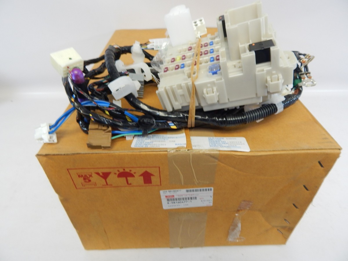 na...ページ New OEM 2012-2016 Isuzu D-Max 4JA1-T Engine Cab Interior