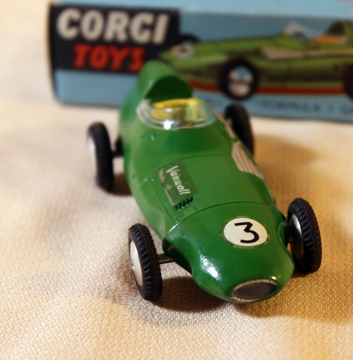 Corgi N°150 Vanwall F1 – Miniature 1/43 – Verte – En Boîte
