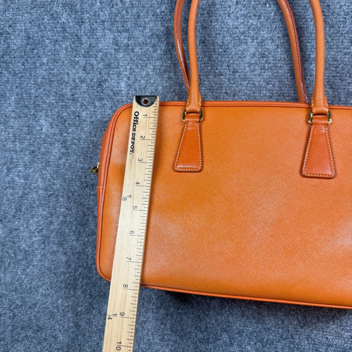 PRADA Galleria Saffiano leather bag, Orange/ Papaya, Size Medium