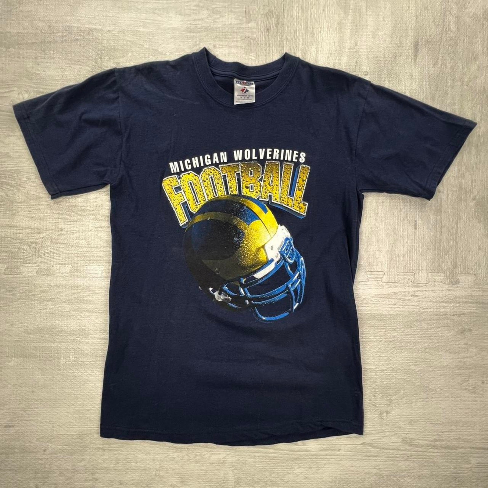 Vintage 90s Michigan Wolverines T-Shirt Tee Size: M Blue Yellow NCAA College