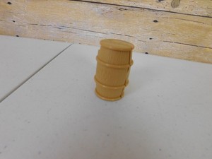 Thomas & Friends Sodor Orange Grove Cargo Barrel Opening Toy Accessory