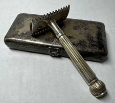 1908–1909 Gillette Old Type Pocket Edition Safety Razor w/ Case – Serial 869224