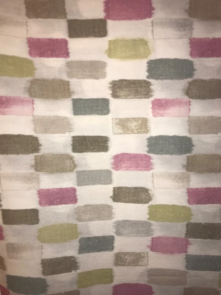 2.3m x1.4m w of Sudous Hustle retro 40s/50s upholstery/curtain fabric - Image 2 of 4