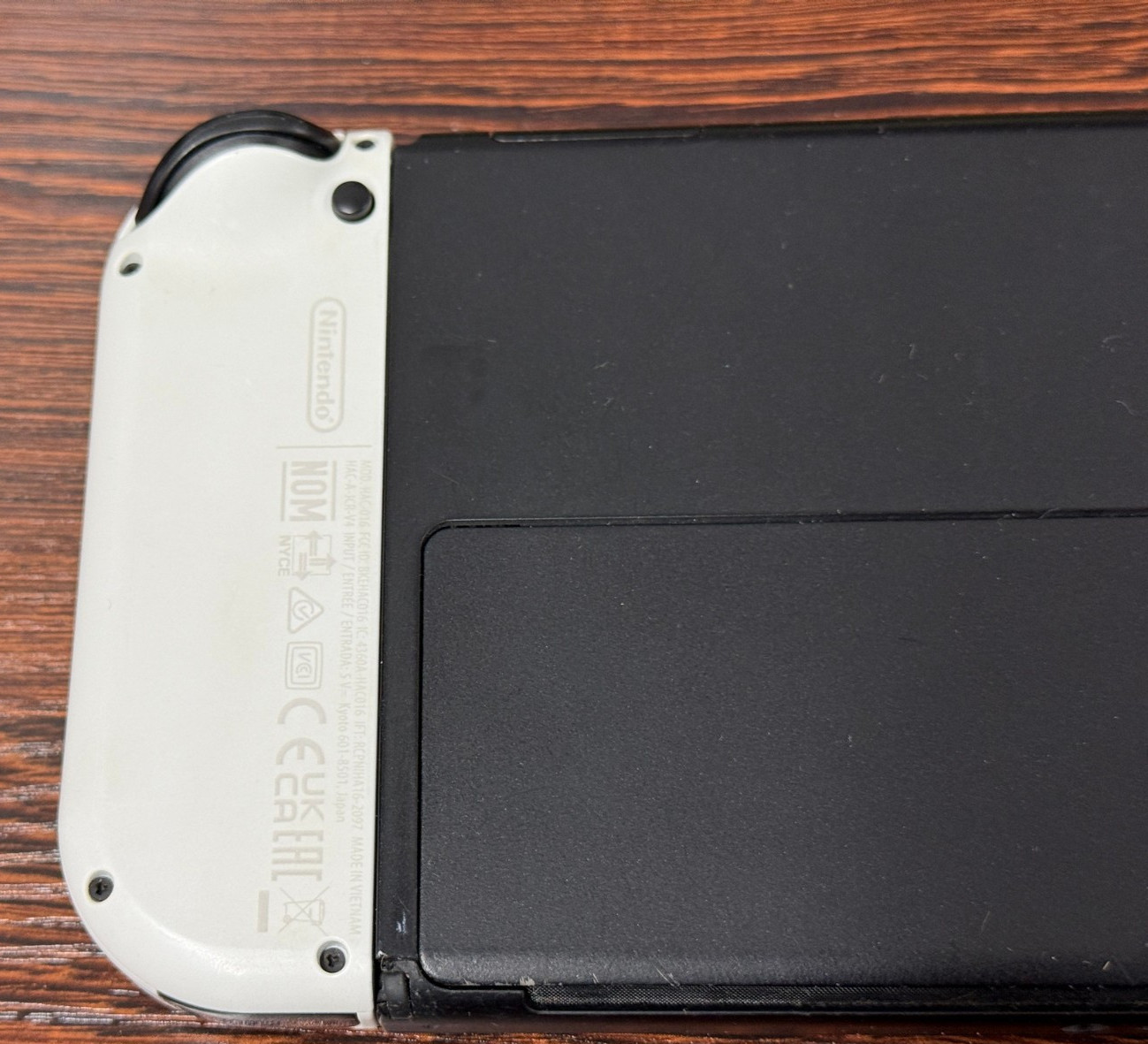 Nintendo Switch OLED Model 64GB White Handheld Console - Great Condition