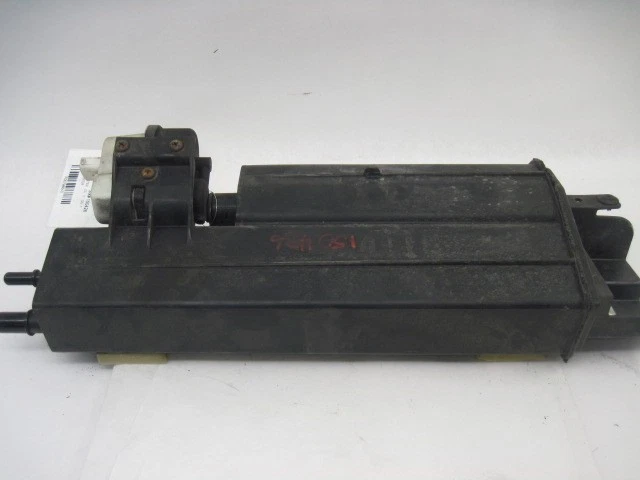 Bote de vapor de combustible Jaguar XF 2011 11 798840 Foto 3 de 4