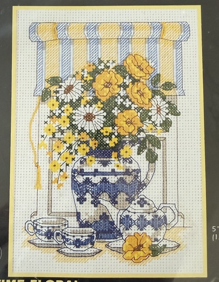 Kit "teatime Floral"  #6790  5" X 7&rdquo;