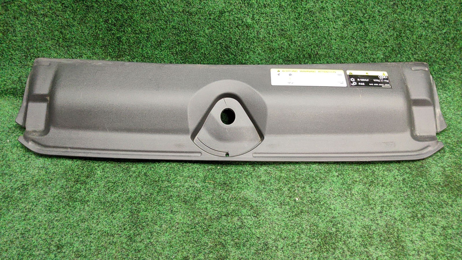 2017-2019 Audi A4 Quattro Front Upper Radiator Cover Oem 8w0807081