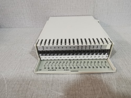 ABB RTXP18 REB 611 BUS-A BUS BAR PROTECTION RELAY - Picture 3 of 6