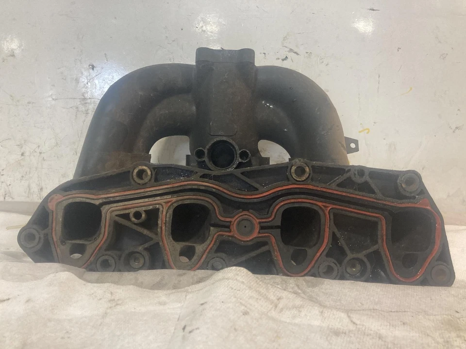 Used Engine Intake Manifold fits: 1999 Pontiac Sunfire 2.2 Grade A - Image 2 of 4