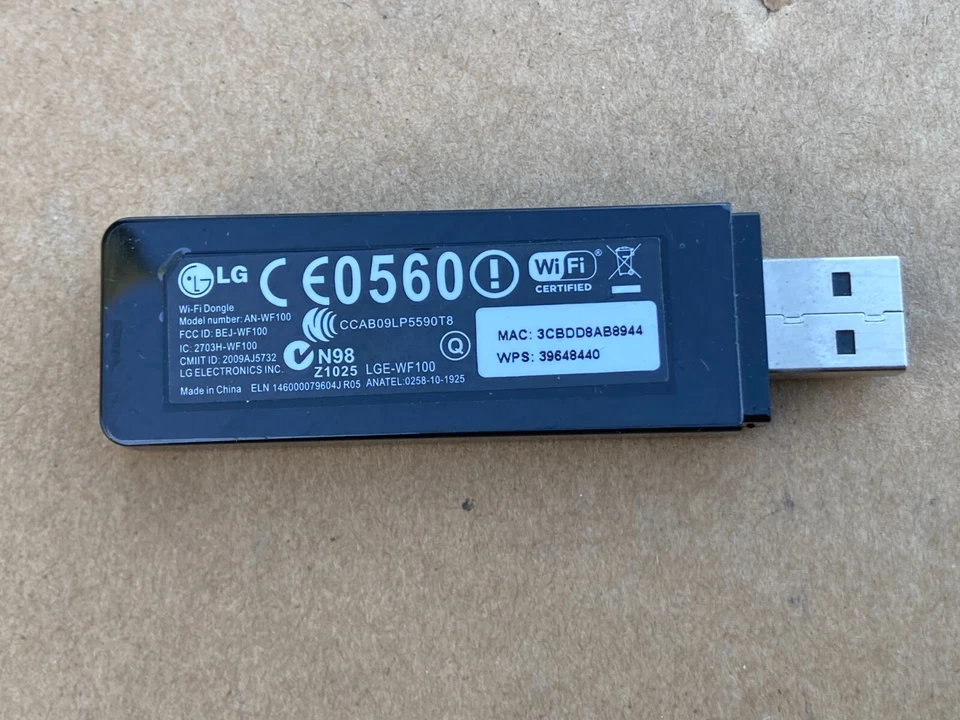 LG AN-WF100 Adattatore USB WiFi Dongle TV. Solo. - Immagine 2 di 3