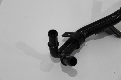 Audi A3 8P 1.4 Petrol Solid Coolant Pipe Hose 03C121070D - Picture 2 of 13