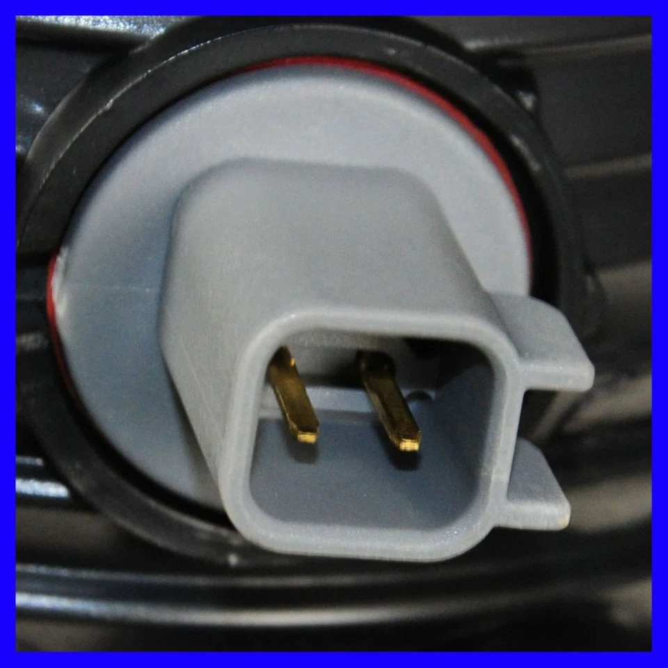 Conjunto de luz trasera derecha lado del pasajero para Nissan Armada 2005-2015 Foto 2 de 4