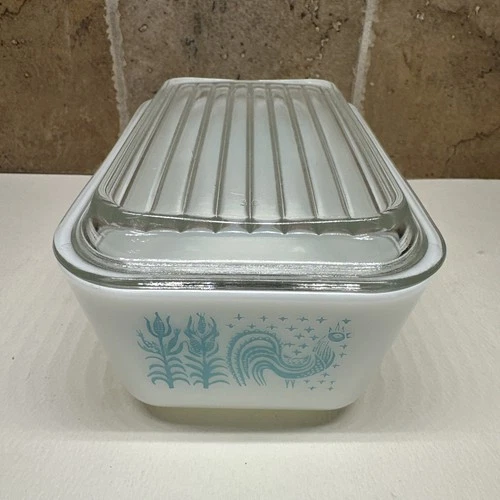 vintage PYREX Amish Butterprint dish with Lid