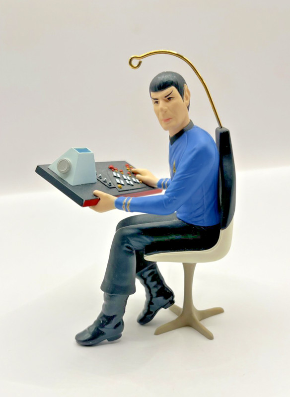 1996 Hallmark Keepsake Ornament Star Trek Mr. Spock with box