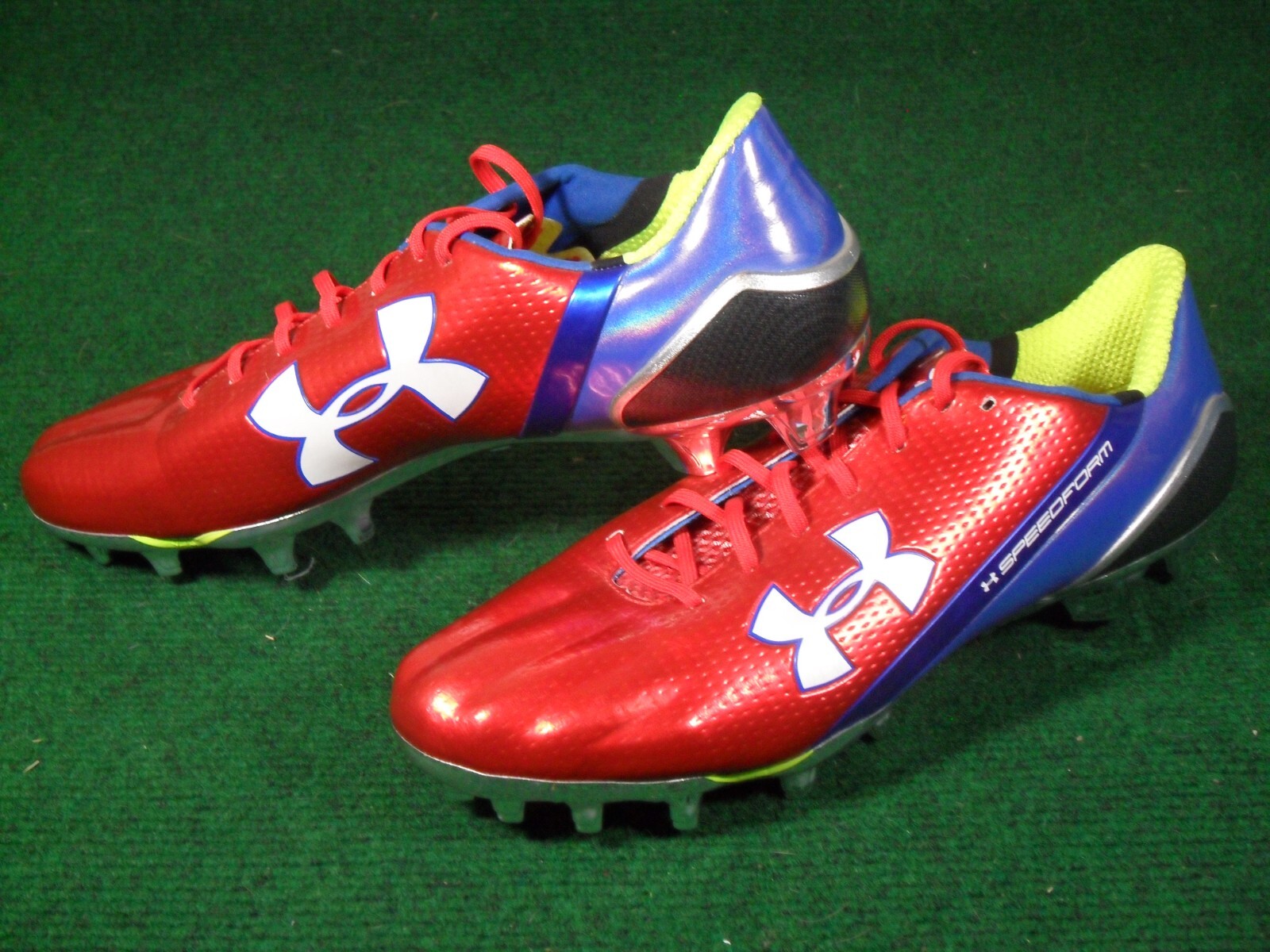 Under Armour UA Speedform Spotlight MC Football Cleats Black Gold