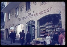 Lebensmittel Feinkost Germany Street Scene Store People 35mm Slide 1960s