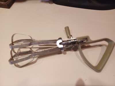 Vintage Ecko HAND HELD MIXER/BEATER GREEN Angled Handle Stainless Steel USA