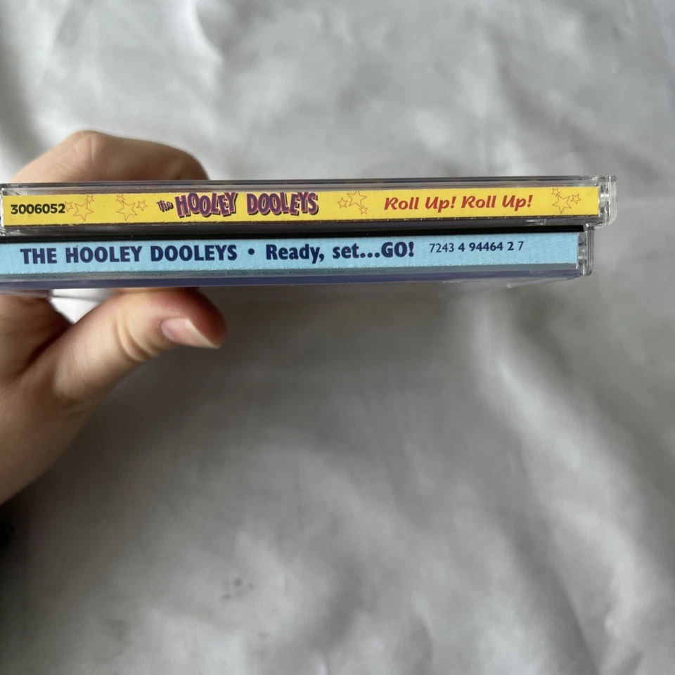 Hooley Dooleys CDs Bundle Rare 90s 00s Music Abc Kids Merchandise Memorabilia x2 - Image 3 of 4