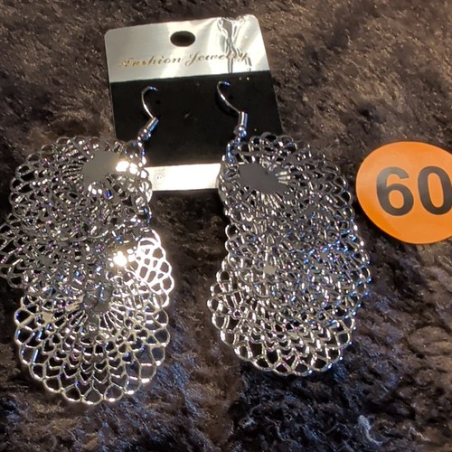 Silver Tone Oval Filigree Dangle Drop Hook Earrings, No Stone Metal