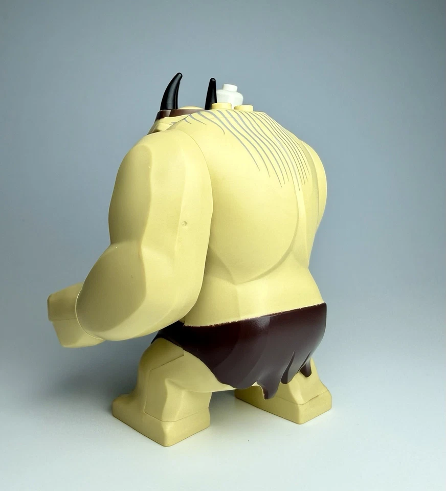 LEGO® Goblin King Minifigure w/ Weapon The Hobbit & LOTR 79010 Big Fig EXCELLENT - Image 3 of 4