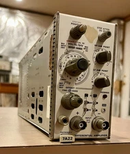Tektronix Oscilloscope Differential Amplifier 7A22 Plug In, Power On Working