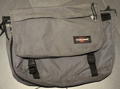 EASTPAK - Messenger Bag - Umhängetasche - Grau