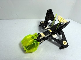 LEGO Space Blacktron II: Allied Avenger  6887 (1991) + Tyrax 9851