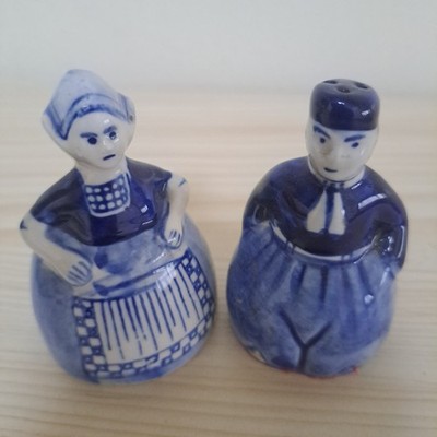Angry Lady & Man Elesva Holland Delft blau & weiß Salz- und Pfefferstreuer