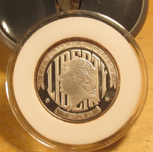 1/4 Oz .999 Silver Washington Quarter Tribute Thomas Cremona Nice Tone!