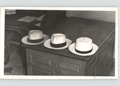 Rubin Shetsky TRIAL Hats Found at Crime Scene Evidence 1945 Press Photo