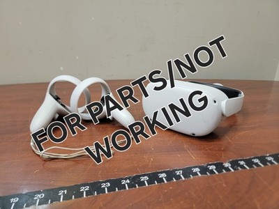 *READ* Meta Quest 2 All-in-One Virtual Reality Headset FOR PARTS