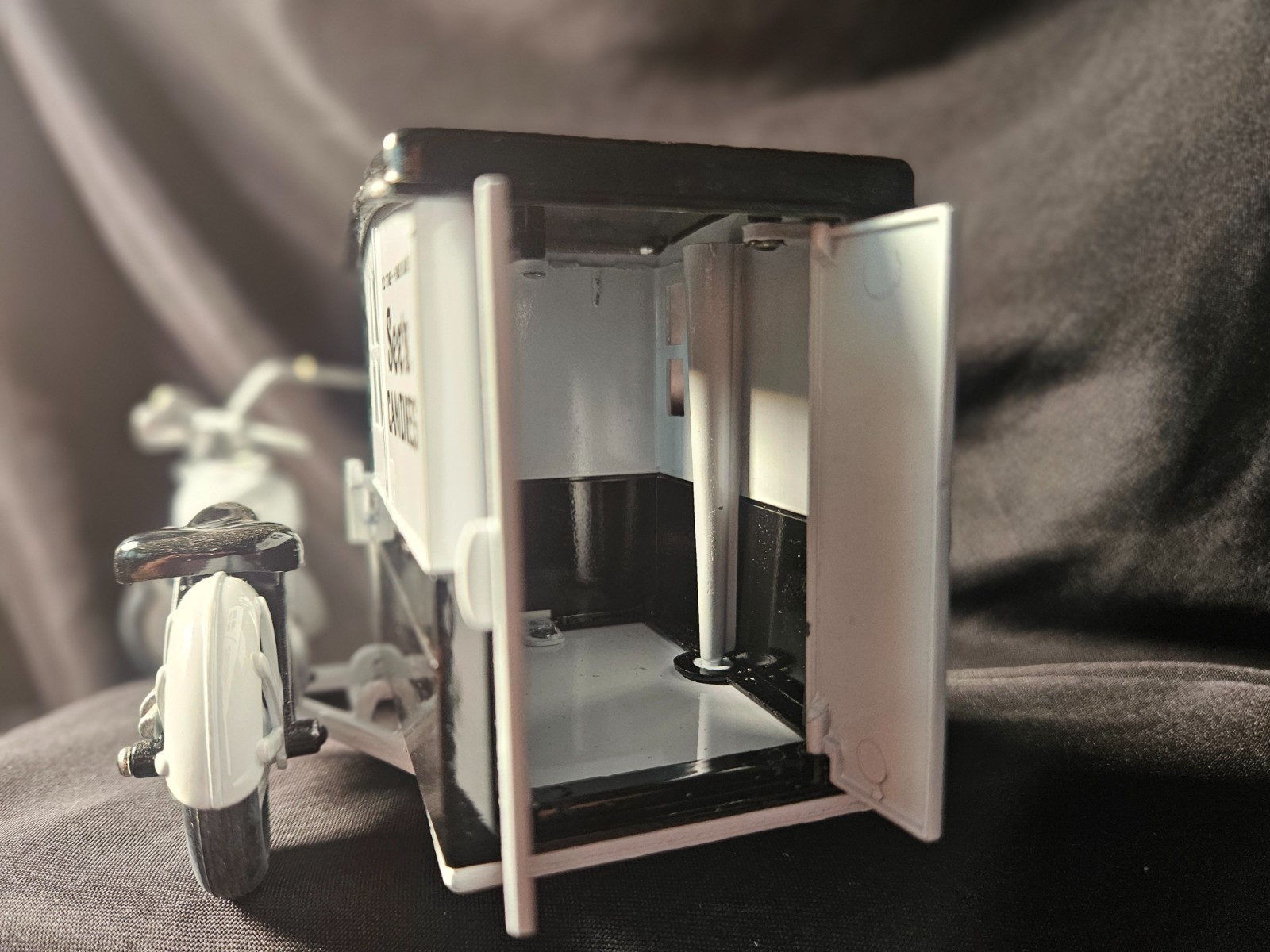 See's Candies Motorcycle & Sidecar (Unknown Scale) Inv. #3649