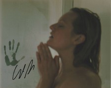 ELISABETH MOSS SIGNED AUTHENTIC THE INVISIBLE MAN 8x10 PHOTO COA SEXY ACTRESS